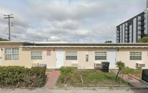 425 NE 8th St, Fort Lauderdale, Florida 33304, USA