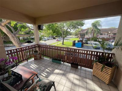 11229 SW 88th 209D, Miami, Florida 33176, USA