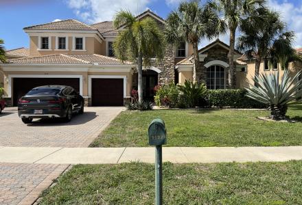 9192 Pineville Drive, Country Cove Estates, Lake Worth, Floryda 33467, USA