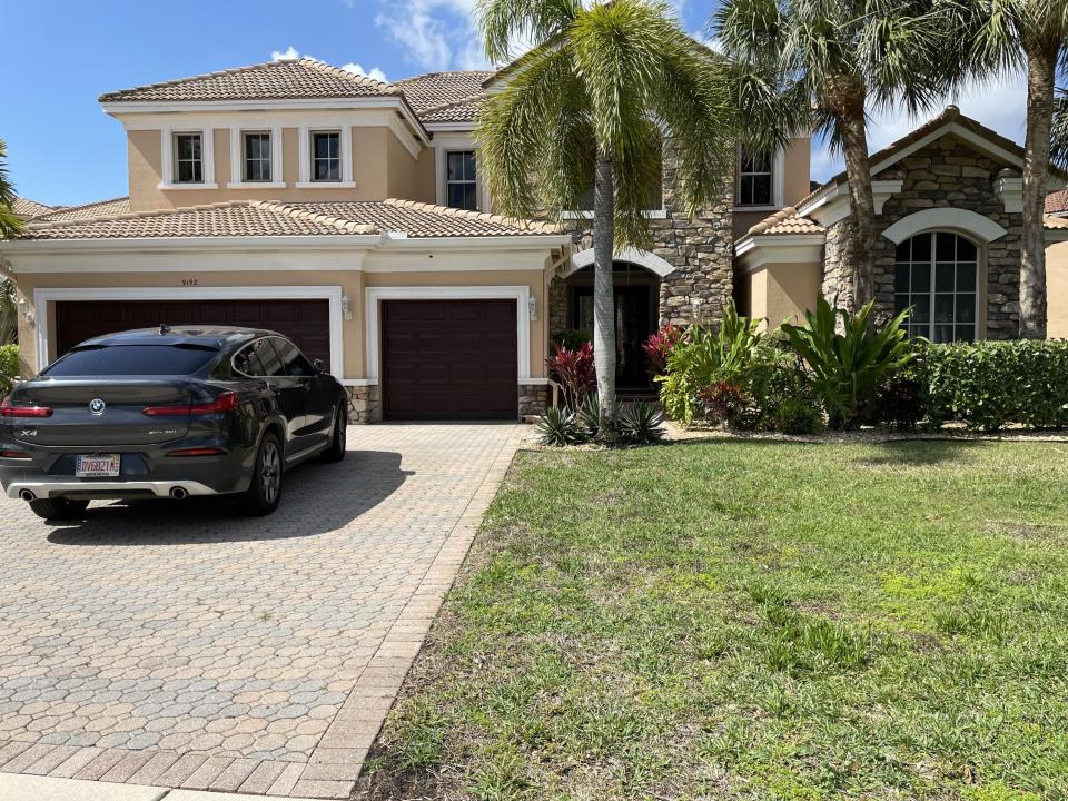9192 Pineville Drive, Country Cove Estates, Lake Worth, Floryda 33467, USA
