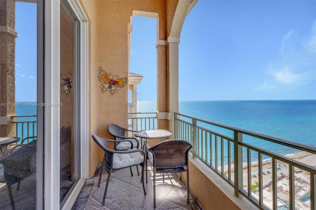2080 S Ocean Dr PH9, Hallandale Beach, Florida 33009, Stati Uniti