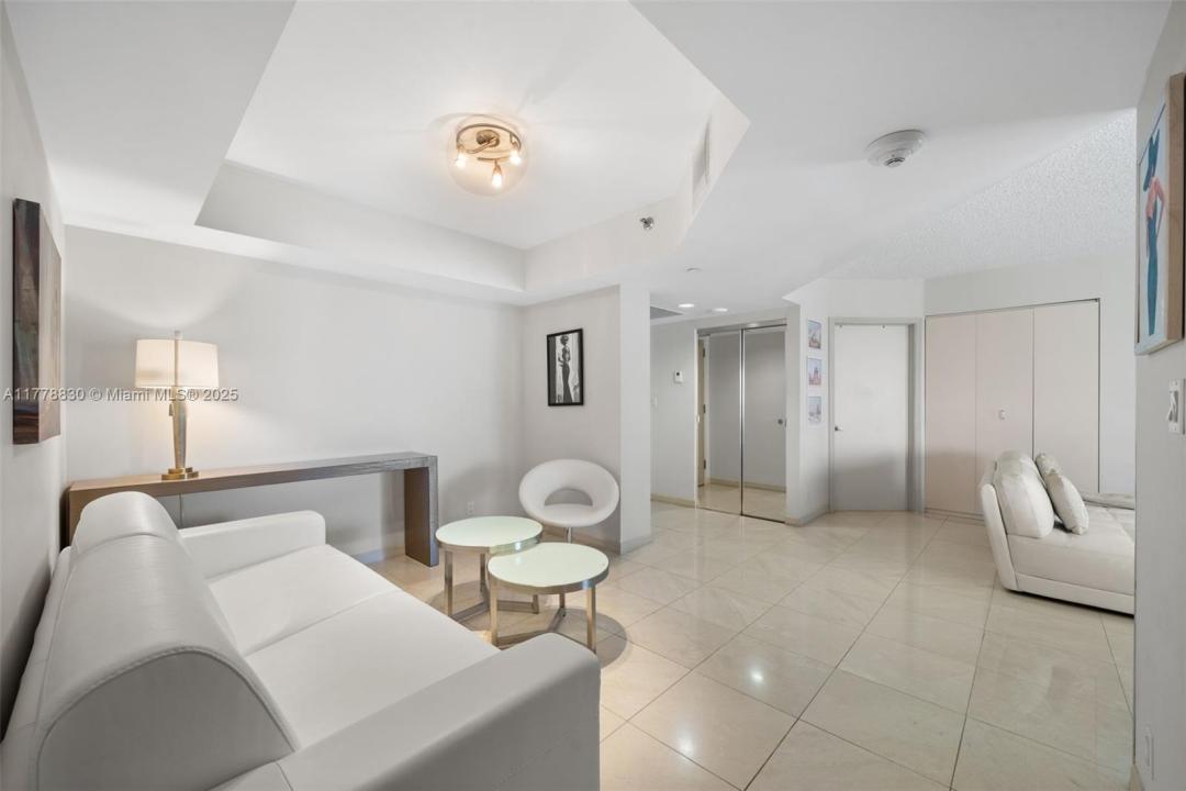 16485 Collins Ave 1632, Sunny Isles Beach, Florida 33160, USA
