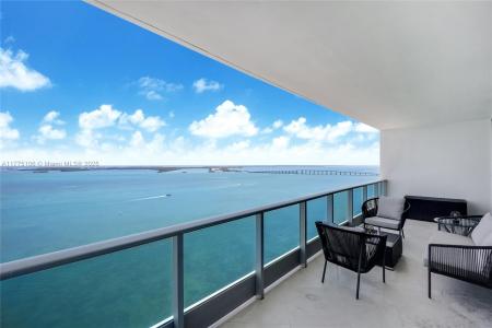 1331 Brickell Bay Dr 2605, Miami, Florida 33131, USA