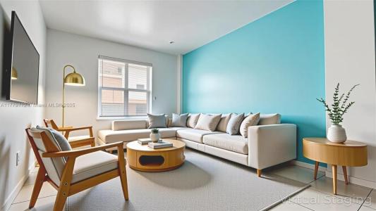 3030 Collins Ave 2F, Miami Beach, Florida 33140, USA