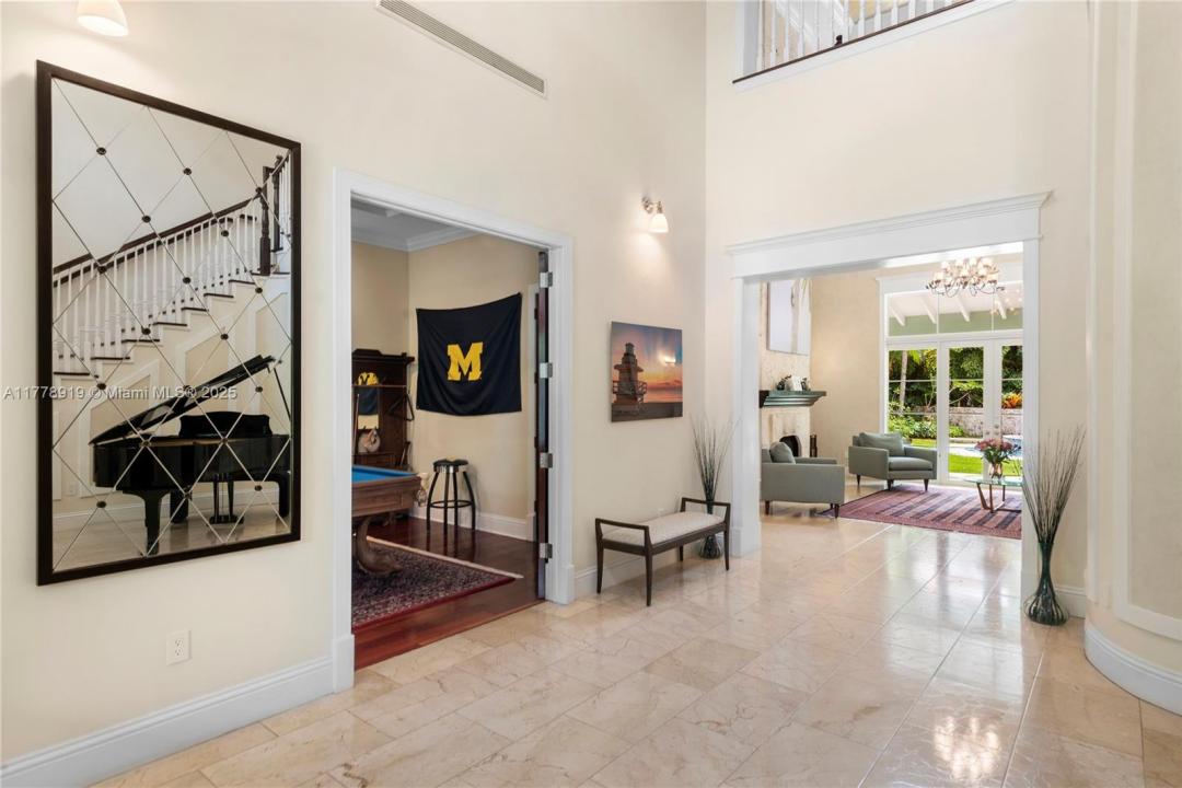 6900 SW 115th St, Pinecrest, Floryda 33156, USA