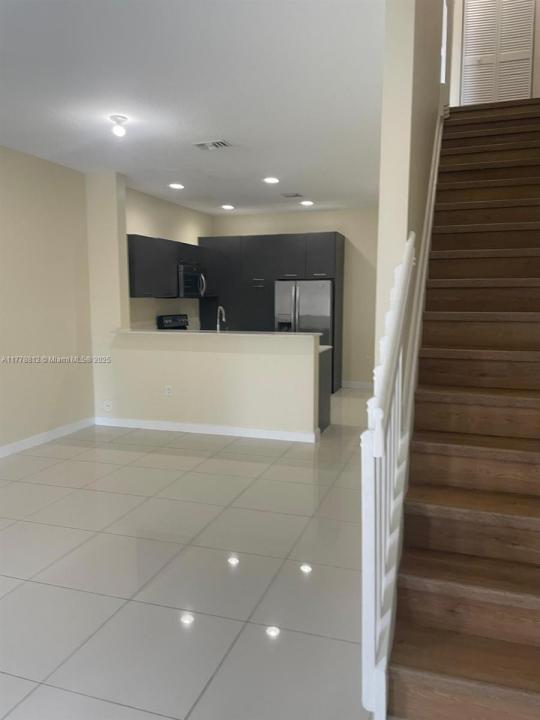 3508 NW 13th St 3508, Lauderhill, Флорида 33311, Соединенные Штаты