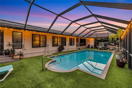 7801 SW 170th St, Palmetto Bay, Florida 33157, USA