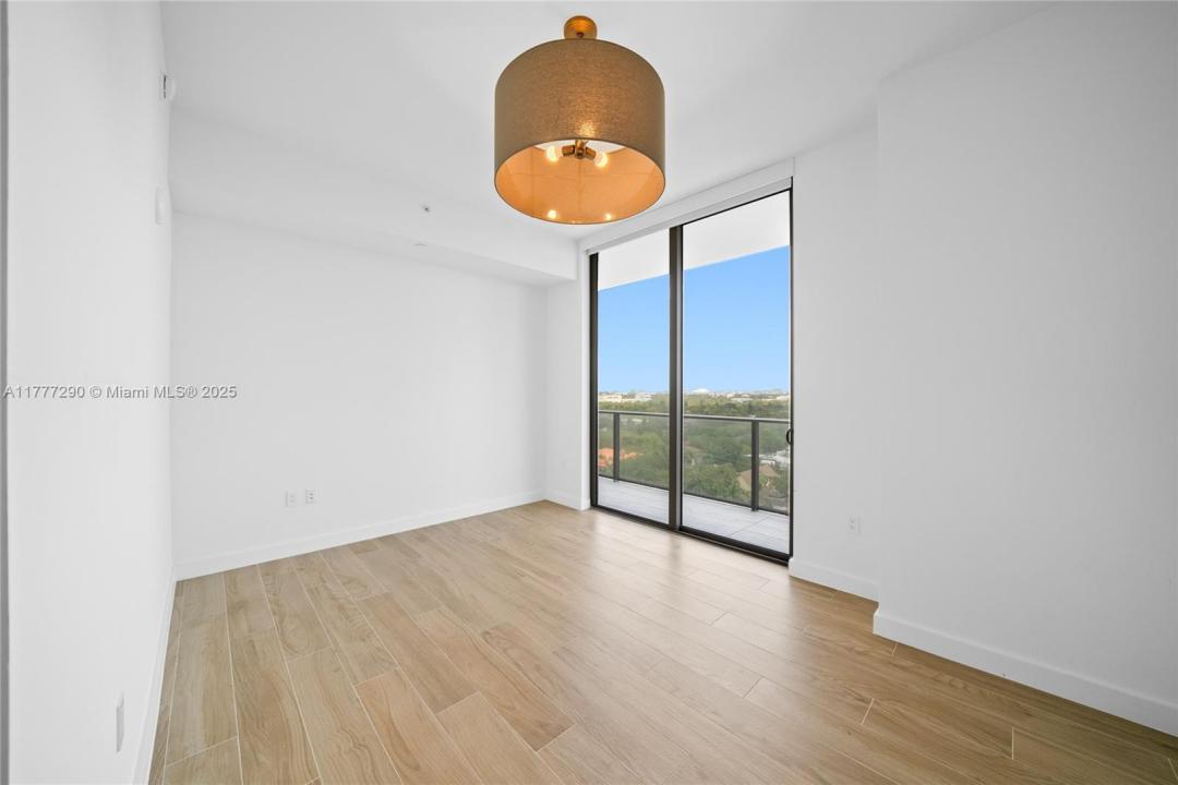 2678 Tigertail Ave 1002B, Miami, Florida 33133, HOA KỲ