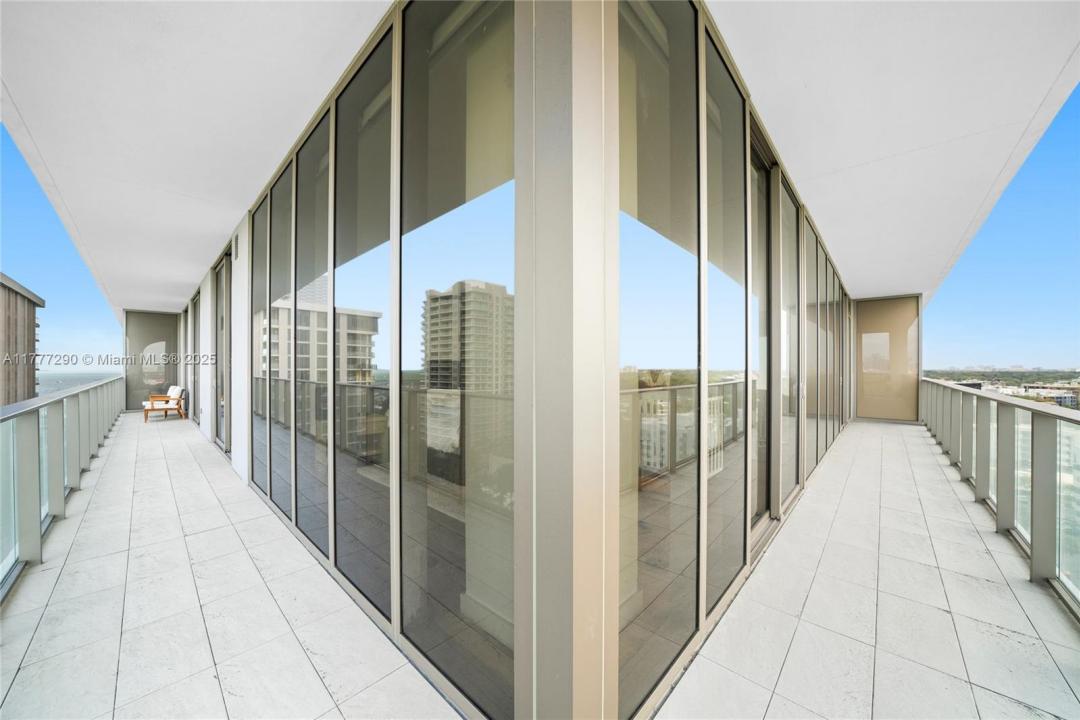 2678 Tigertail Ave 1002B, Miami, Florida 33133, HOA KỲ