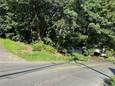 10-13-75 Dickinson Avenue, Yonkers, Nowy Jork 10703, USA