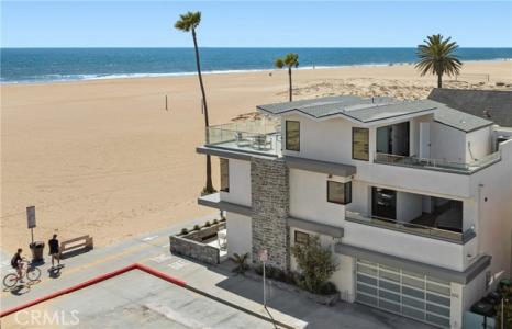 W Oceanfront, Newport Beach, California 92661