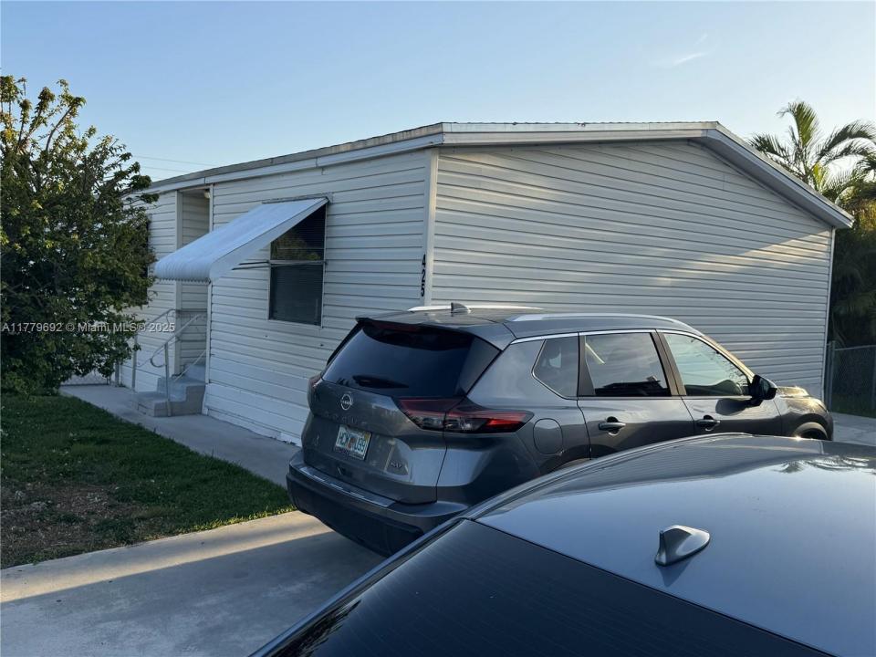 19800 SW 180th Ave unit 425, Miami, Florida 33187, USA