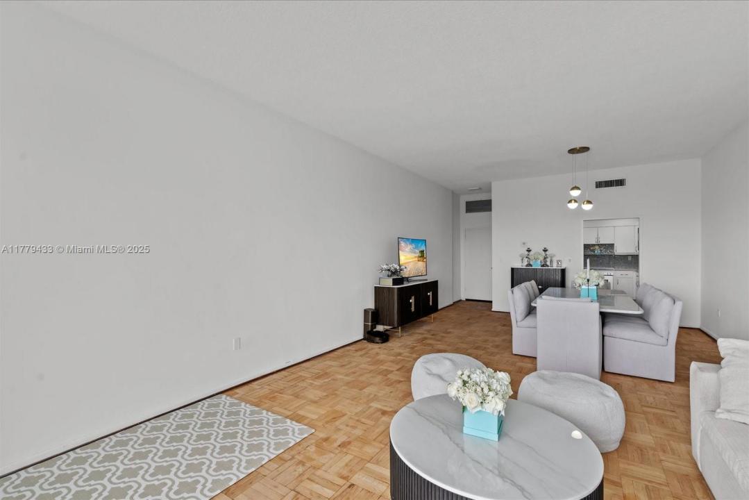9341 E Bay Harbor PH B, Bay Harbor Islands, Floryda 33154, USA
