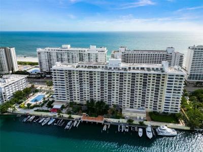 5600 Collins Ave 17J, Miami Beach, Florida 33140, USA