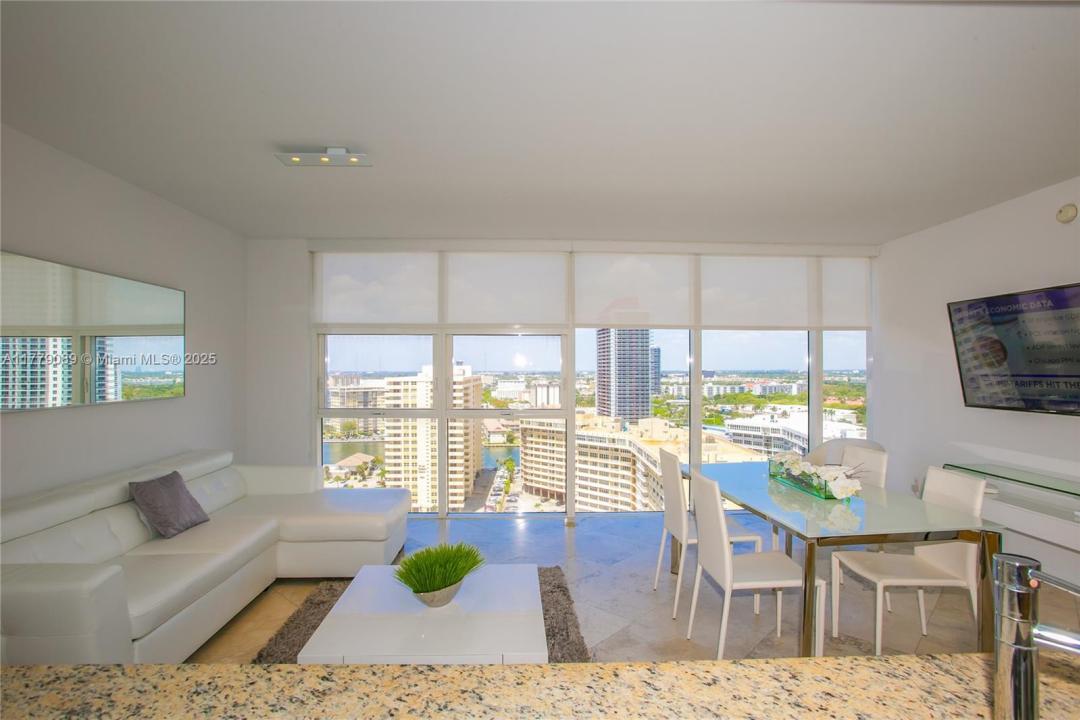 1830 S Ocean Dr 1907, Hallandale Beach, 佛罗里达州 33009, 美国