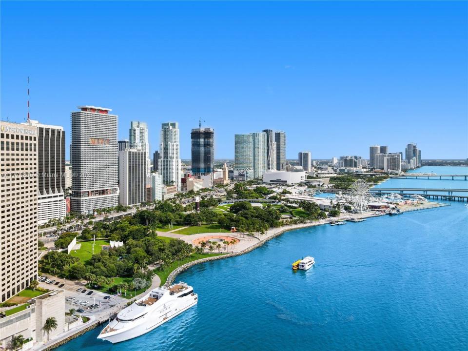 50 Biscayne Blvd 3005, Miami, Florida 33132, Stati Uniti
