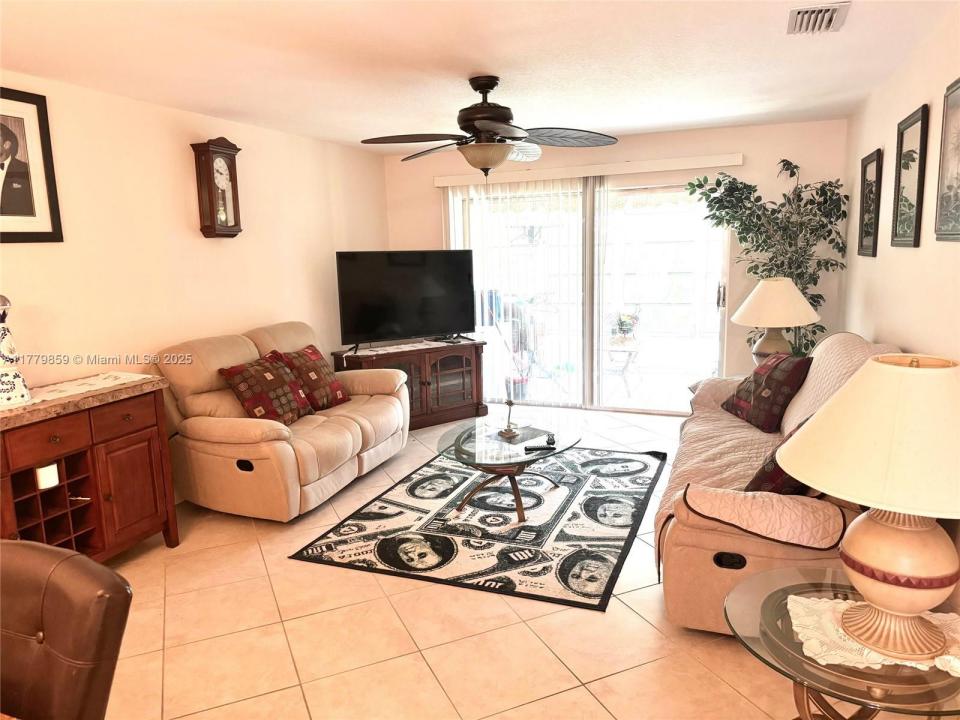 2950 SE Ocean Blvd 555, Stuart, Florida 34996