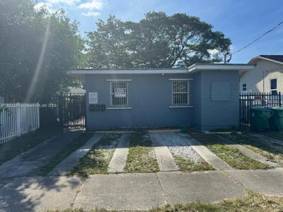 1620 NW 64th St, Miami, Florida 33147, USA