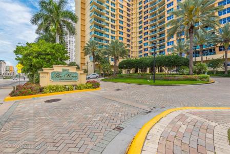 2501 S Ocean Dr PH30, Hollywood, Florida 33019, USA