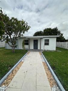 6335 Wiley St, Hollywood, Florida 33023, USA