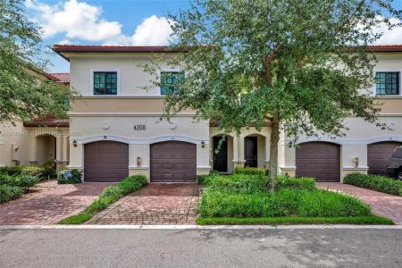 4208 N Dixie Hwy 23, Oakland Park, Florida 33334, USA