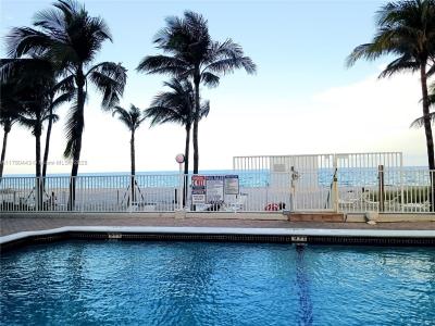 1000 S Ocean Blvd 10E, Pompano Beach, Florida 33062, USA