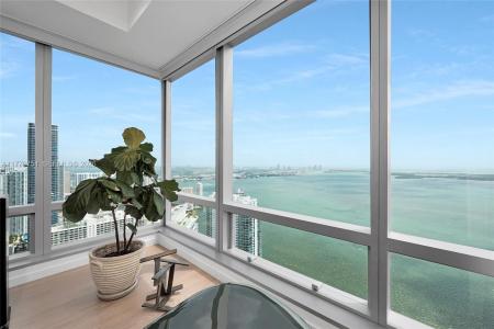 1425 Brickell Ave 61E, Miami, Florida 33131, USA