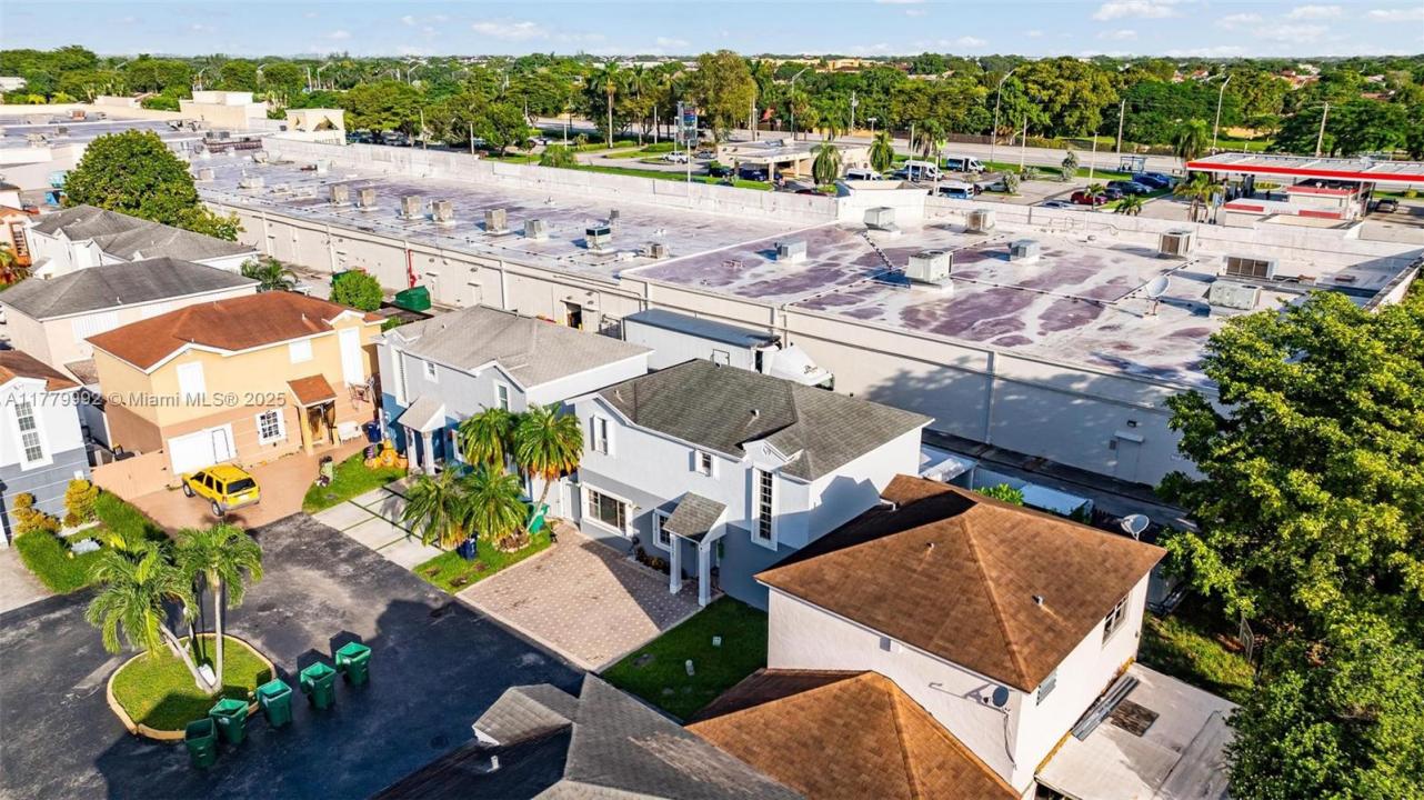 14725 SW 90th Ter, Miami, Florida 33196, HOA KỲ