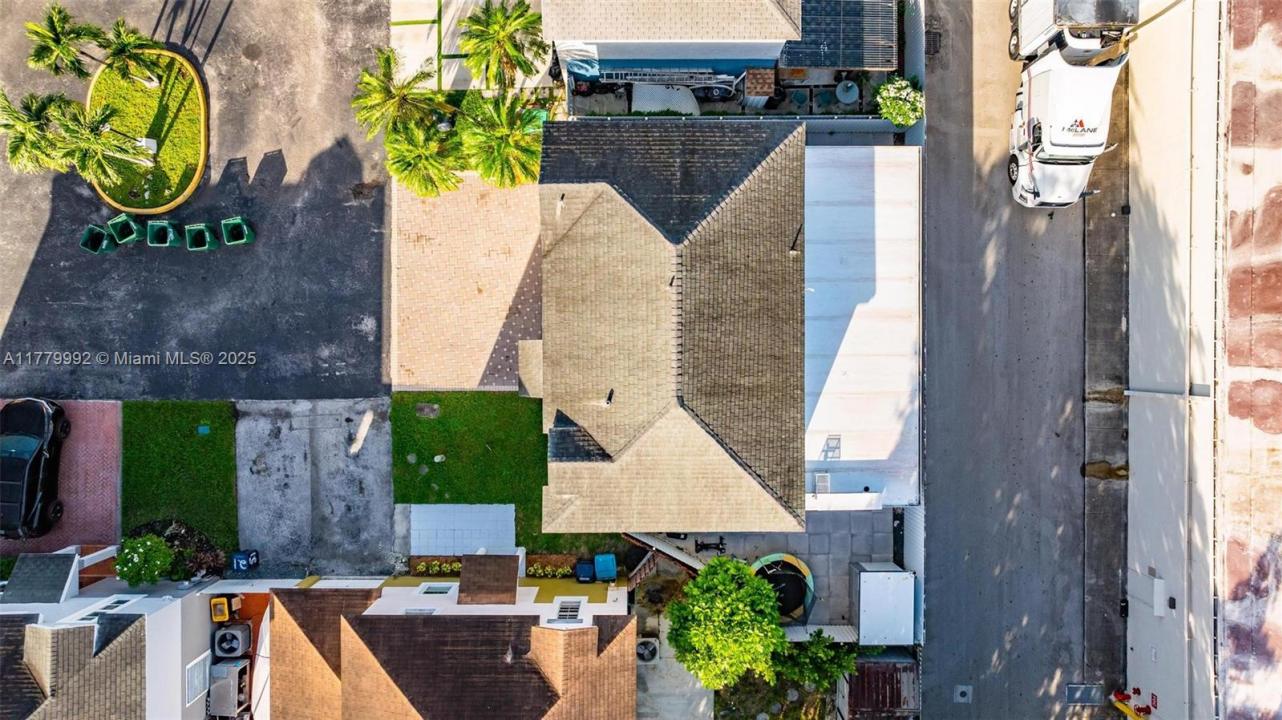 14725 SW 90th Ter, Miami, Florida 33196, HOA KỲ