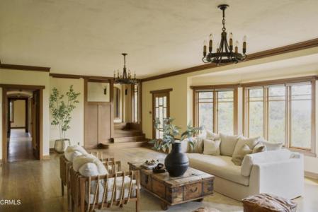 Lynn Drive, Ventura, Калифорния 93003, Соединенные Штаты