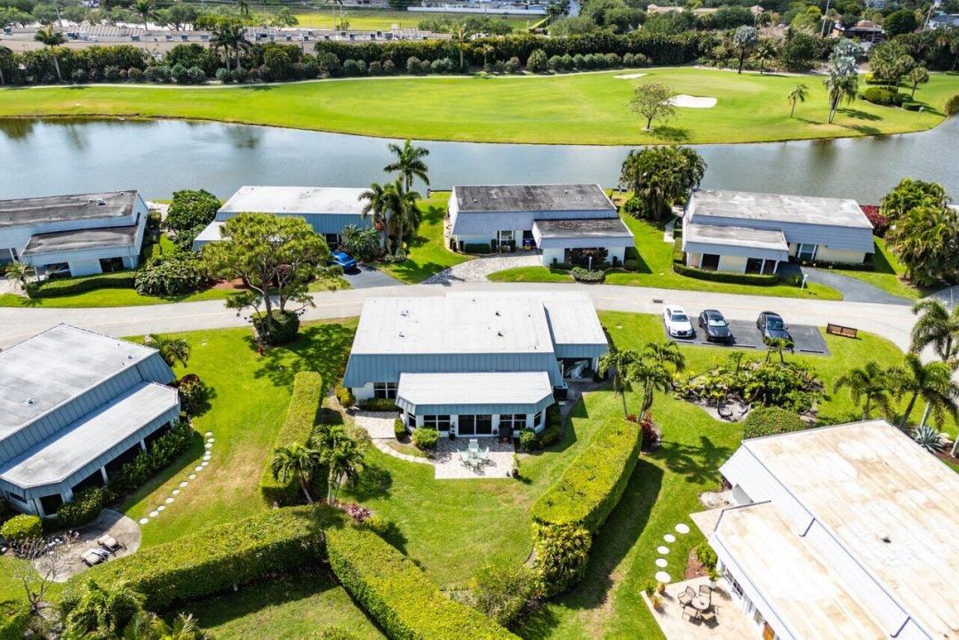 401 French Royale Circle, City of Atlantis, Atlantis, Florida 33462, USA