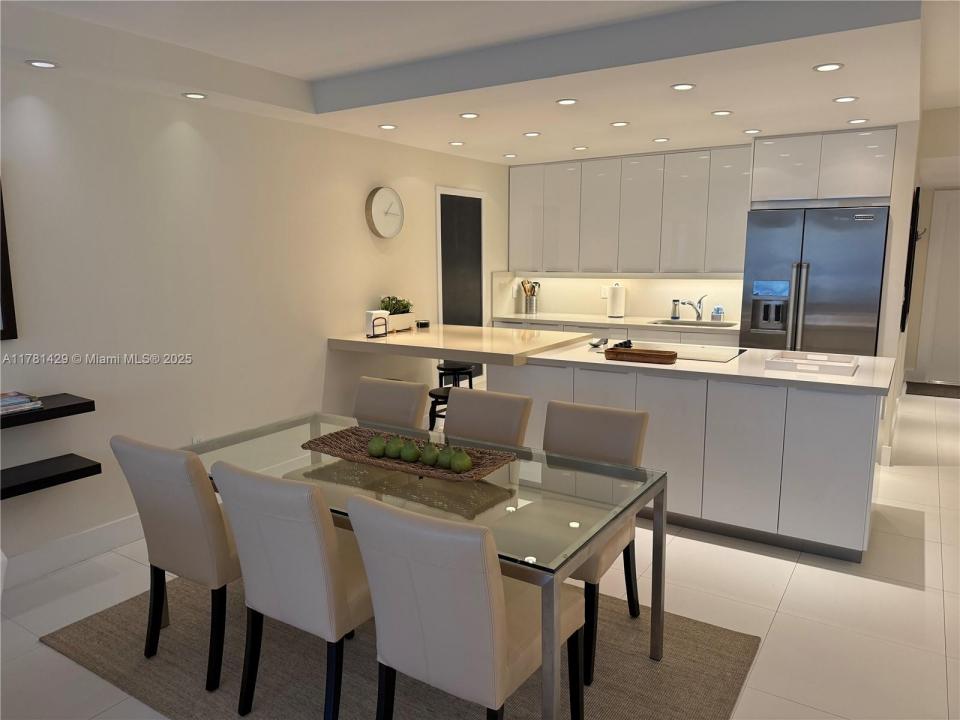161 Crandon Blvd 221, Key Biscayne, פלורידה 33149, ארצות הברית של אמריקה 