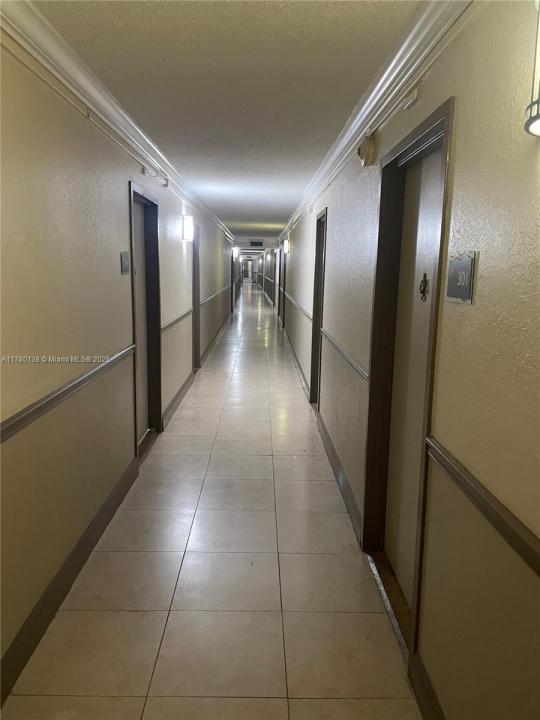 North Miami, Florida 33181, HOA KỲ