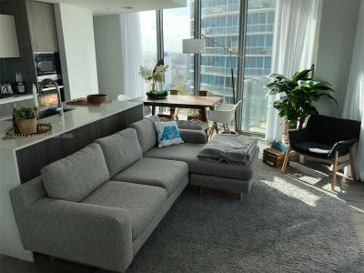 2900 NE 7th Ave 1701, Miami, Florida 33137, USA