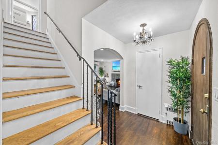 20 Whistler Road, Yonkers, Nueva York 10583, Estados Unidos