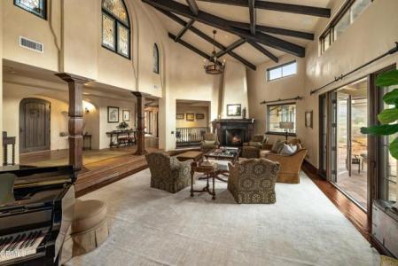 Saddle Lane, Ojai, California 93023, Estados Unidos
