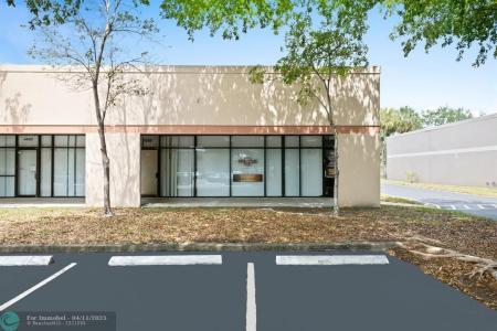 4800 N STATE ROAD 7 107, Lauderdale Lakes, Florida 33319