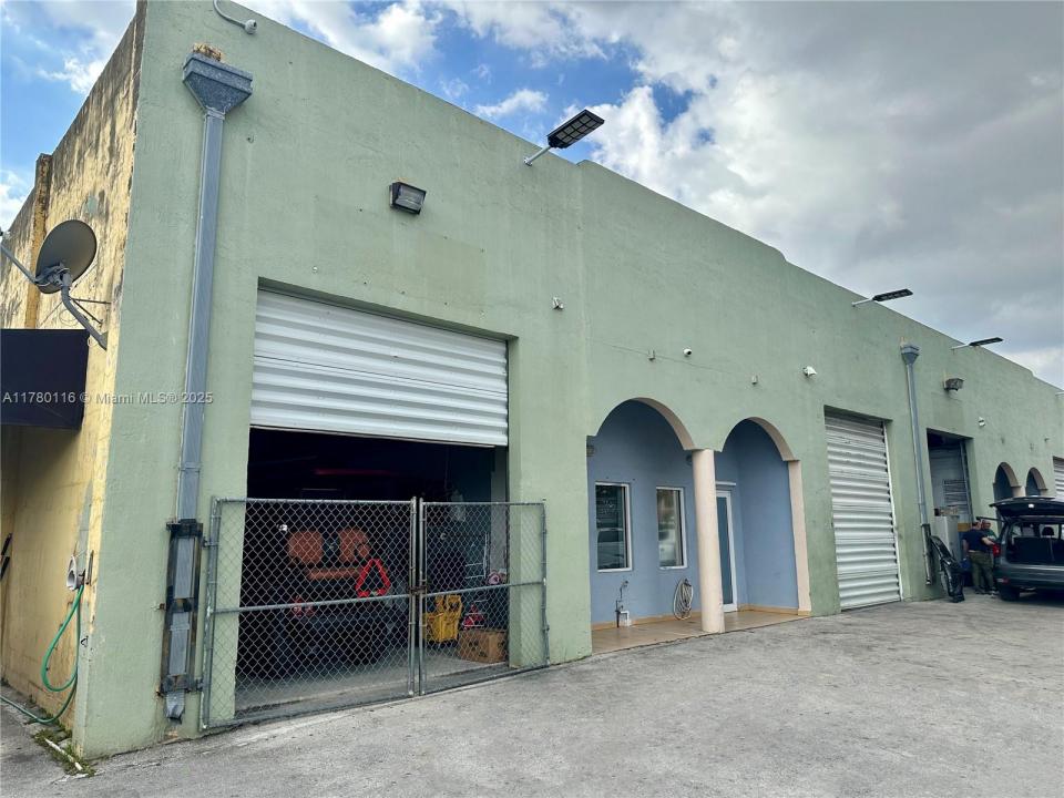 9180 NW 119th St 10, Hialeah Gardens, Florida 33018, Stati Uniti