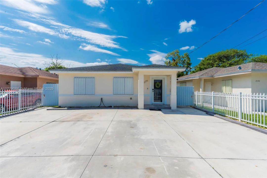 2326 NW 56th St, Miami, 플로리다 33142, 미국