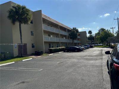 6150 NW 62nd St 312, Tamarac, Florida 33319, USA