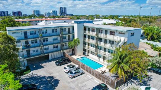609 NE 13th Ave 301, Fort Lauderdale, Florida 33304, USA