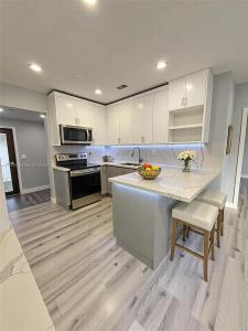 781 NW 108th St, Miami, Florida 33168, USA