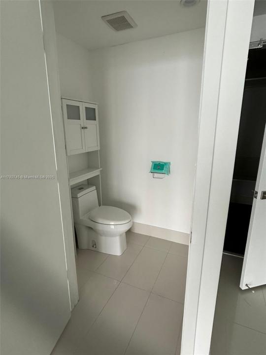 Miami, Florida 33137