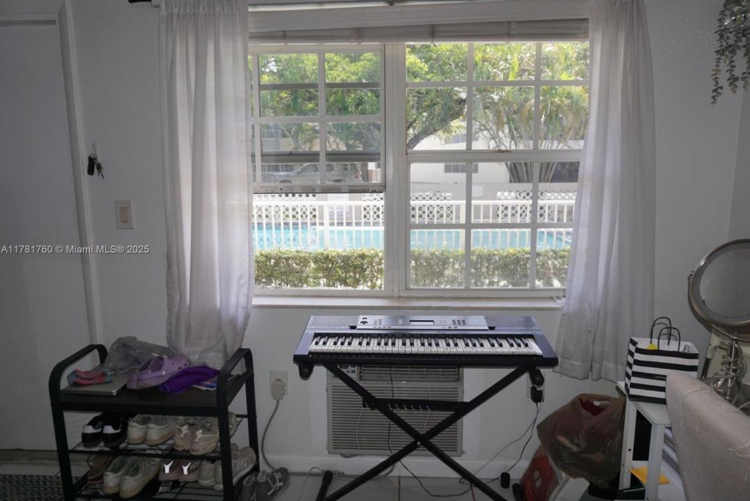 6565 Santona St B5, Coral Gables, Florida 33146, Estados Unidos