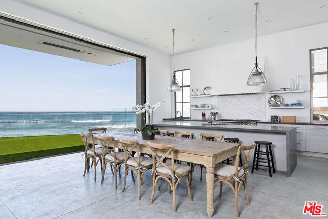 MALIBU Road, Malibu, California 90265