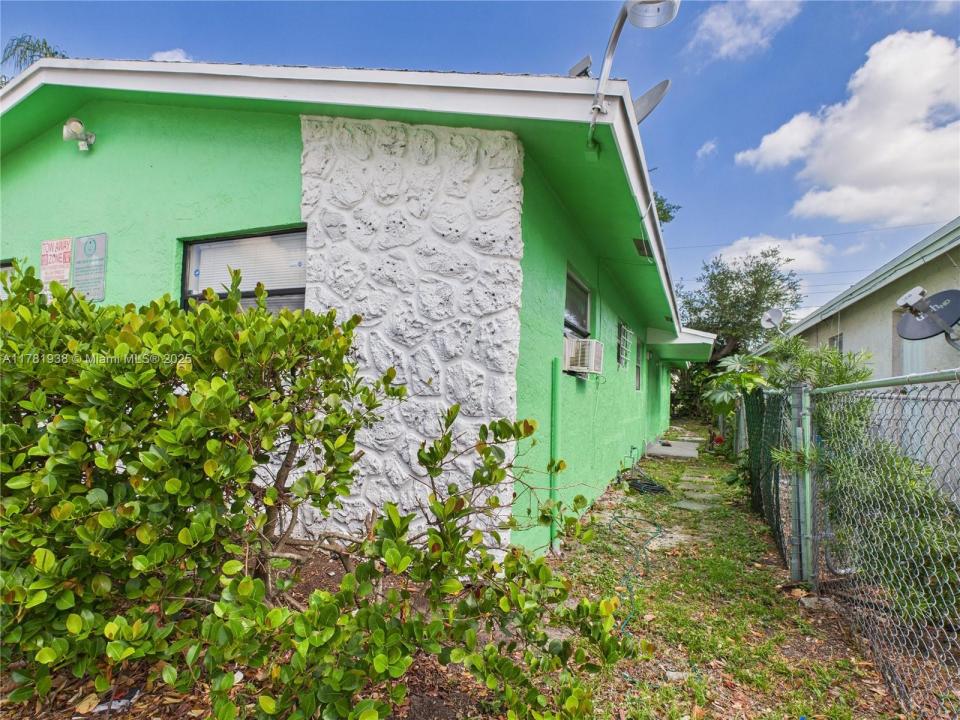 2707 NW 13th St, Fort Lauderdale, 佛罗里达州 33311, 美国