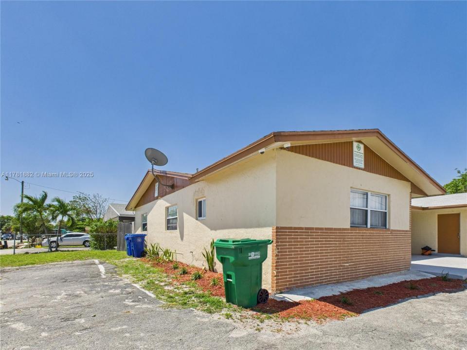 3000 NW 13th St, Fort Lauderdale, 佛罗里达州 33311, 美国