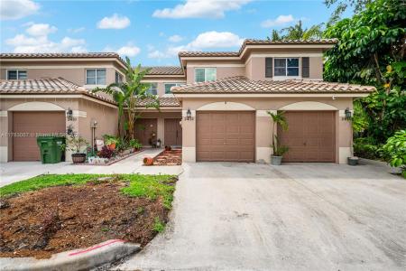 2412 NW 97th Way, Pembroke Pines, Florida 33024, USA