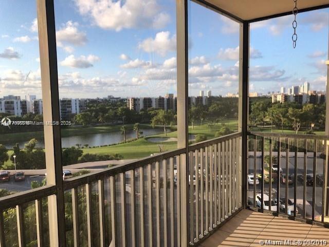 20301 W Country Club Dr 830, Aventura, 佛罗里达州 33180, 美国