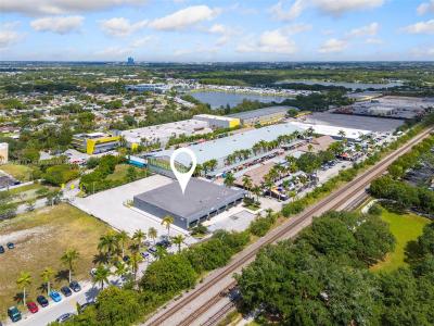 1930 N 30th Road, Hollywood, Florida 33021, USA